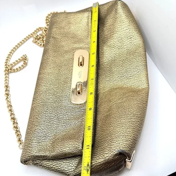 Coach Metallic Gold Pebble Leather Swagger Clutch Crossbody Chain Strap Turnlock - Picture 9 of 16